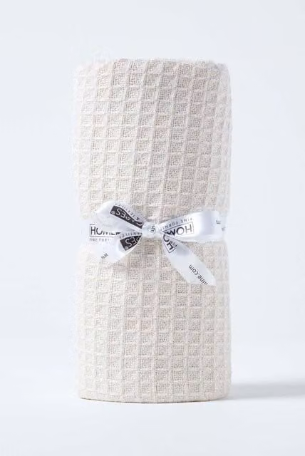 Homescapes Cotton Waffle Pique Baby Blanket in Beige, W: 90 cm, L: 112 cm