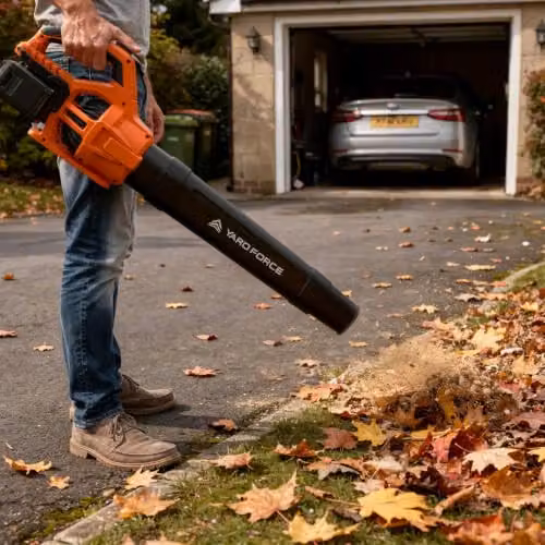 Yard Force 40V Cordless Leaf Blower with Brushless Motor, Boost-X Function and Two 20V 4.0Ah Lithium-Ion Batteries in Black and Orange – 3