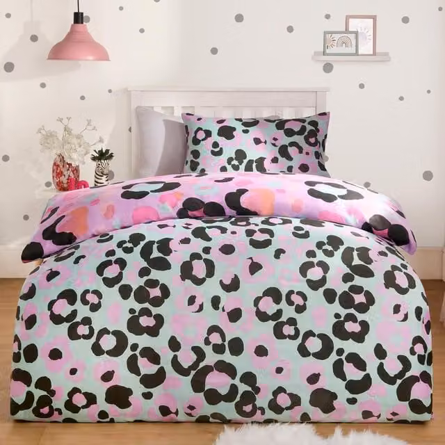 OHS Reversible Purple Leopard Graphic Duvet Cover and Pillowcase Set, W: 140 cm, L: 200 cm