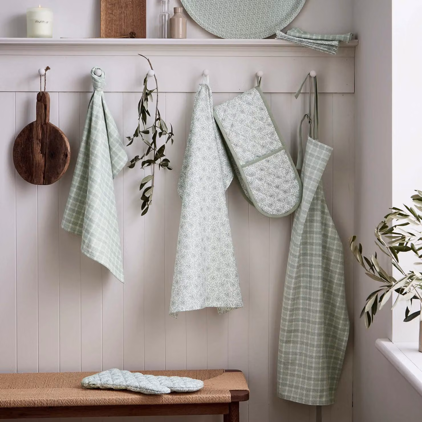 Murmur Cotton Double Oven Glove with Hanging Loop, Green – 2