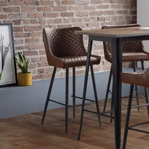 Julian Bowen Luxe Diamond Quilted Upholstered Bar Stool in Brown – 1