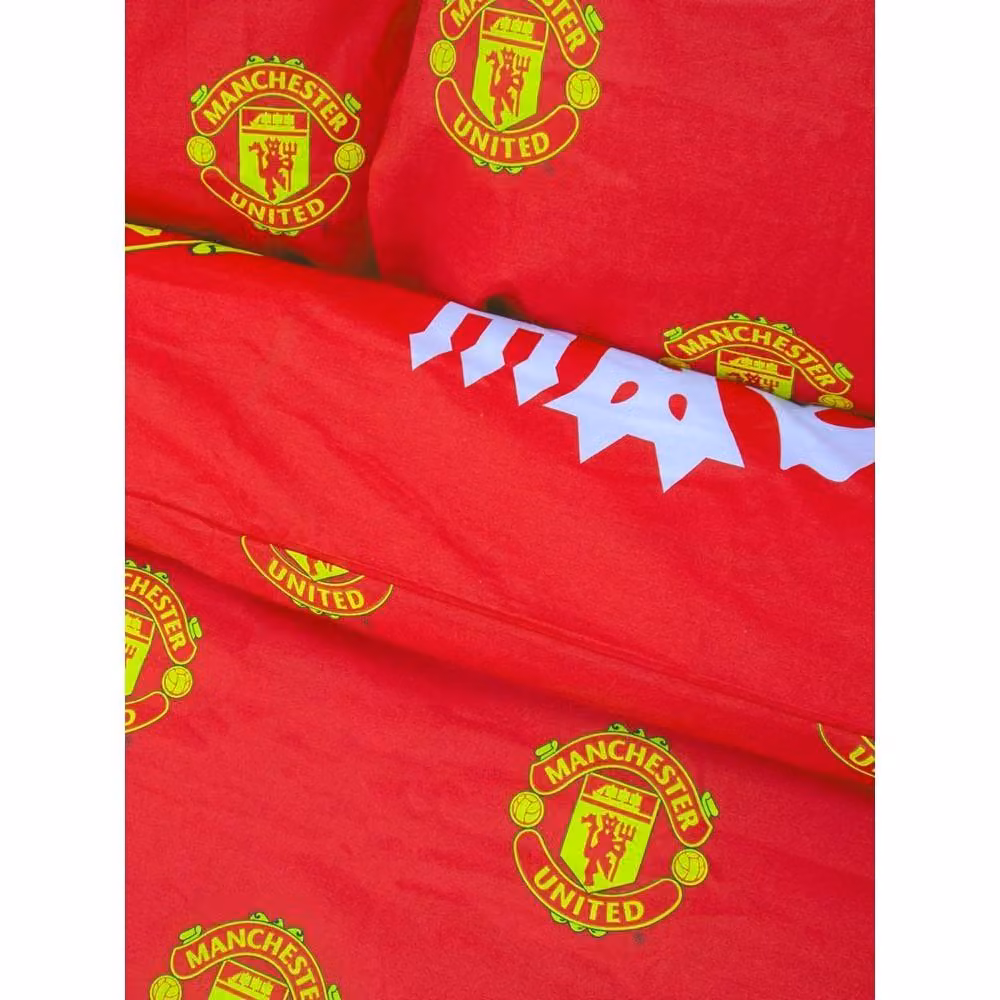 Manchester United FC Theatre of Dreams Reversible Duvet Set and Pillowcase in Red, W/D/H: 135 x 200 cm – 2