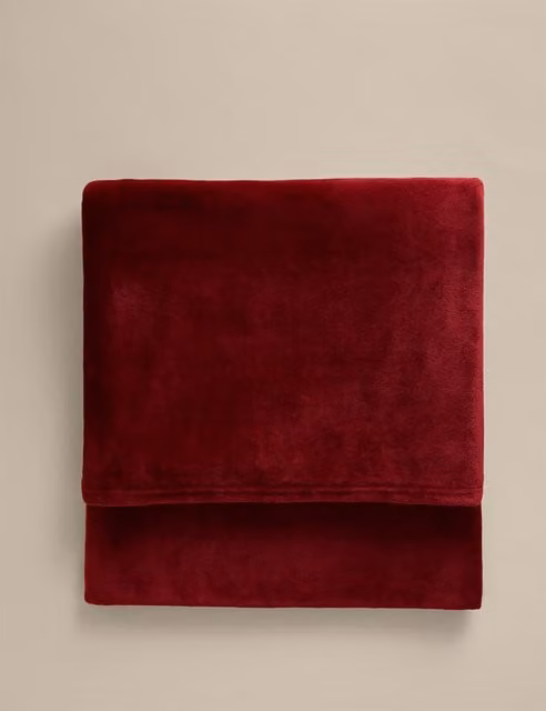 M&S Red Soft Fluffy Fleece Throw