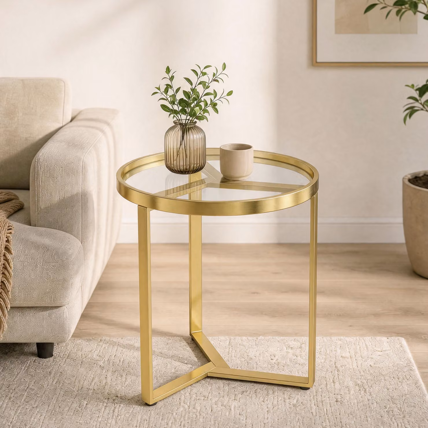 HOMCOM Round Side Table with Transparent Tempered Glass Top and Gold Geometric Metal Frame, W/D/H: 45 x 45 x 50 cm – 2