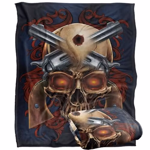 JQ Licensing Ba-Jp Skull and Pistols Silky Touch Super Soft Fleece Throw Blanket in White, W/D/H: 152 x 127 cm – 1