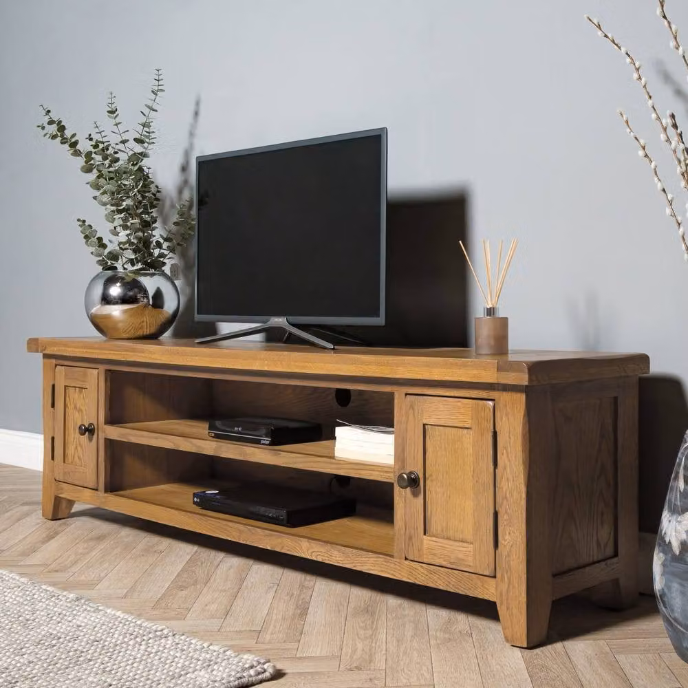 Elm Home And Garden Rustic Oak Large Wide Screen TV Media Unit in Light Oak, Width: 180 cm – 2