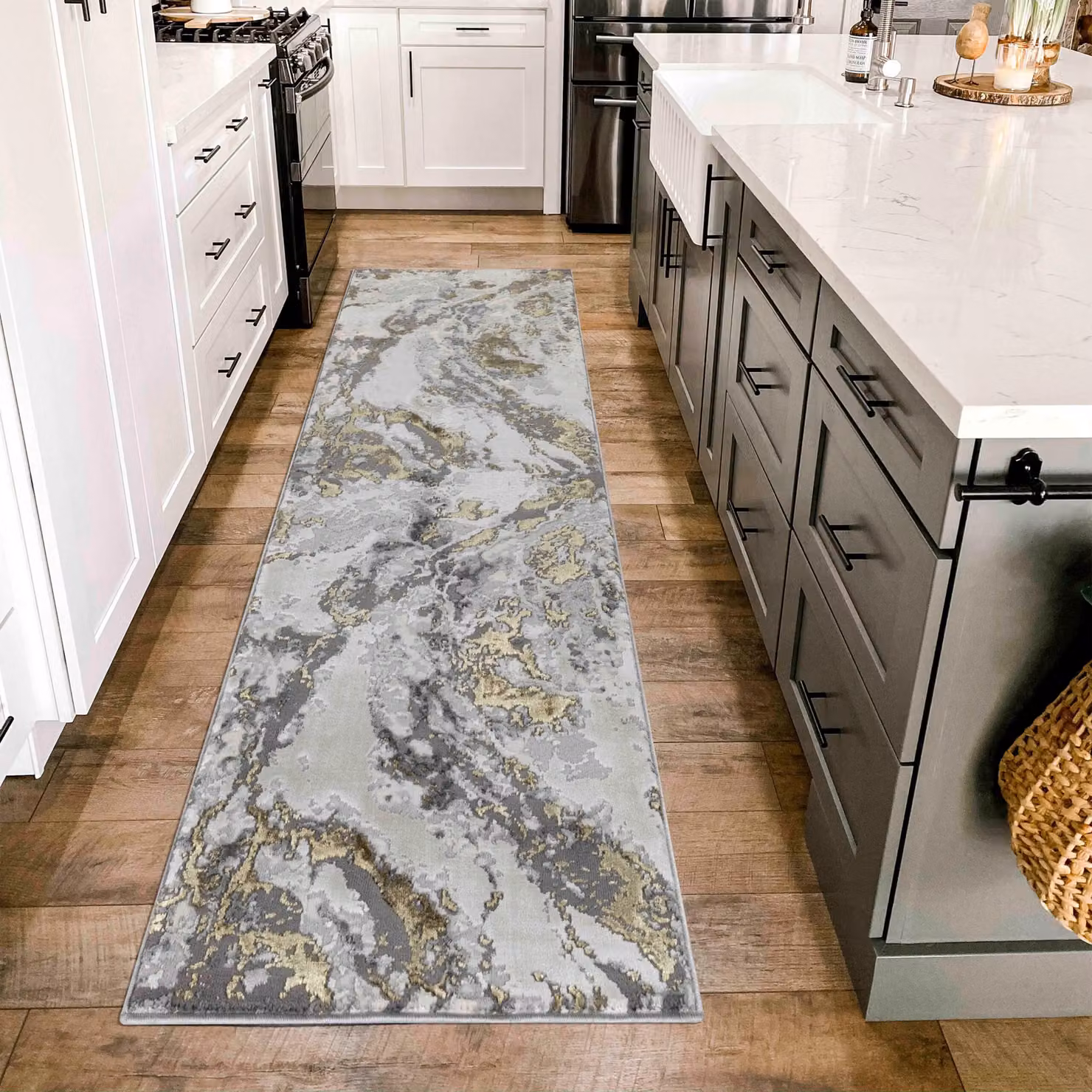 Desire Rugs Picasso Modern Abstract Area Rug in Gold and Silver, W/D/H: 60 x 220 cm – 3