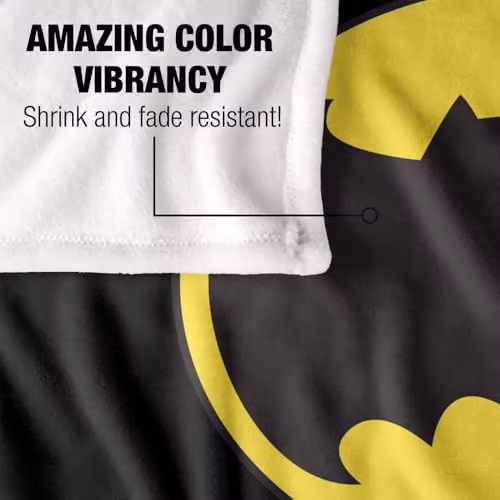 Warner Bros. Batman Frank Miller Wide Bat Logo Super Soft Fleece Throw Blanket, Multicolour, W: 91 x D: 147 cm – 3