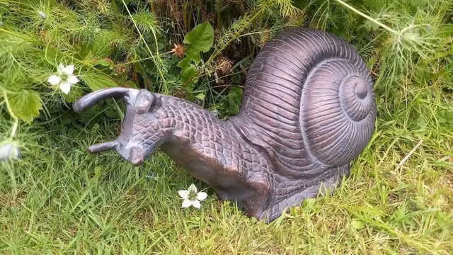 Inspirational Gifting Giant Garden Snail Sculpture in an Antique Bronze Finish