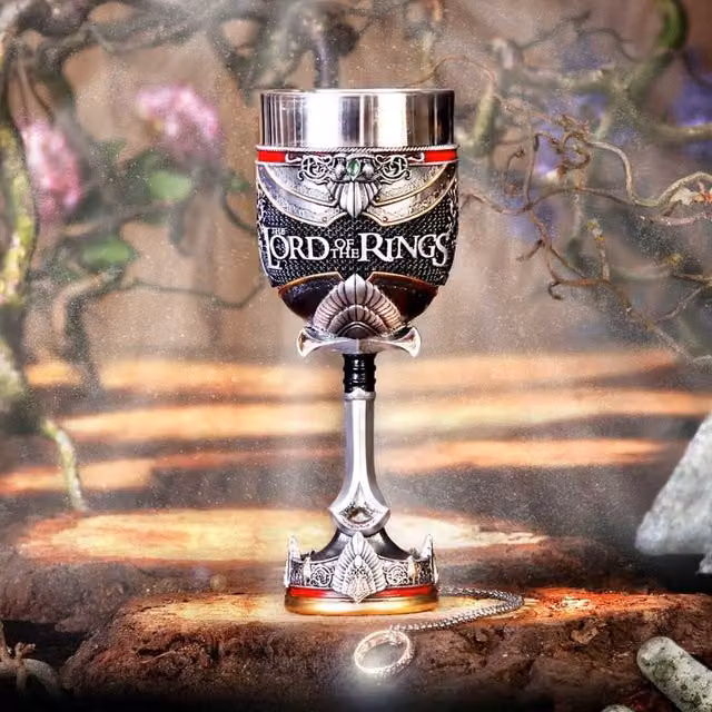Nemesis Now Lord of the Rings Aragorn Silver Resin Goblet, Height: 19.5 cm