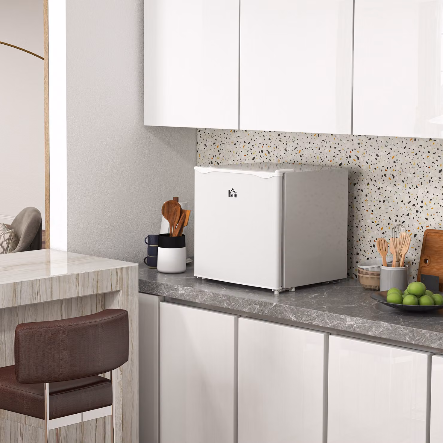 HOMCOM 35L Mini Upright Freezer with Reversible Door and Removable Shelf, White – 4