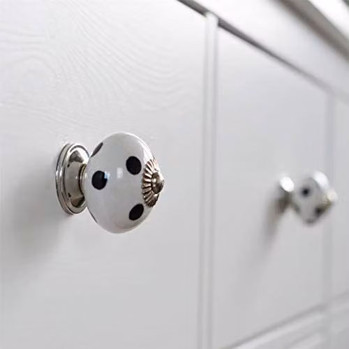 Nicola Spring Polished Ceramic Cabinet Knob in White and Black – 2