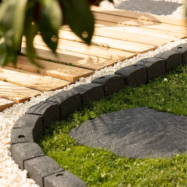 Nicoman Rubber Roman Stone Garden Border in Grey
