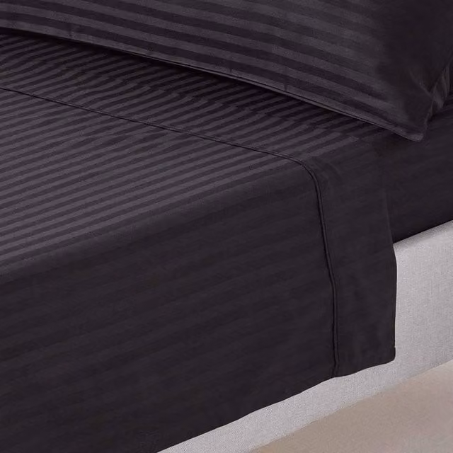 Homescapes 330 Thread Count Egyptian Combed Cotton Flat Sheet with Satin Stripes, Black, W: 180 cm, L: 200 cm
