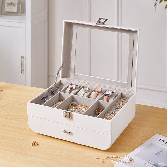 Livingandhome White Leather Jewellery Storage Box with Lid
