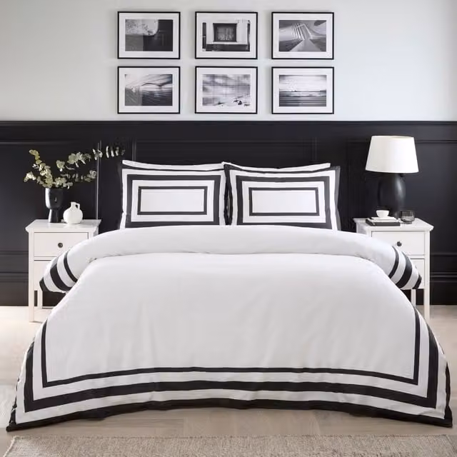 Divante Classic Striped Duvet Set in Black and White, 180 x 200 cm