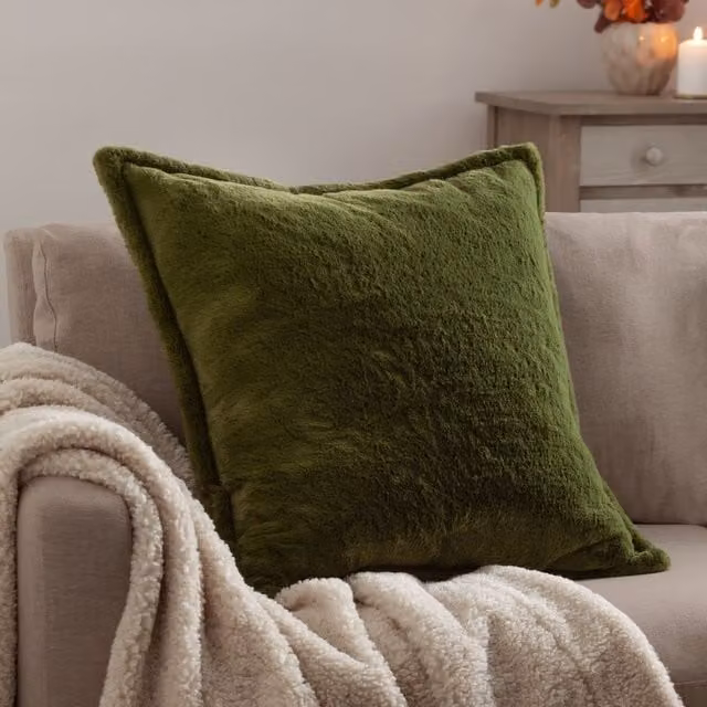 furn Kallu Faux Fur Square Cushion in Green, W/D/H: 45 x 45 x 45 cm