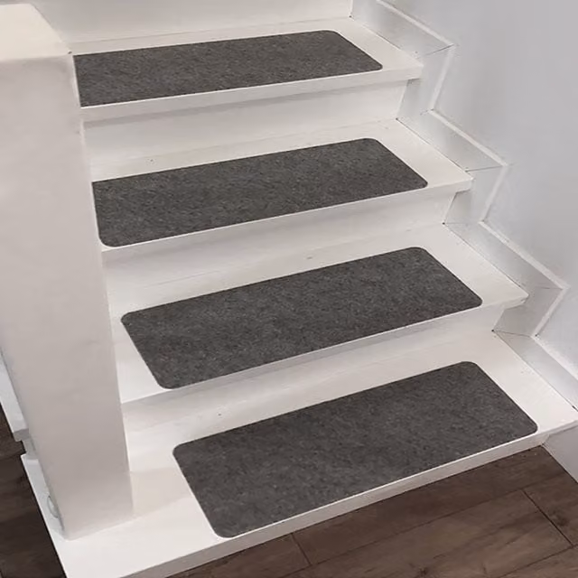Livingandhome 14-Piece Non-Slip Polyester Staircase Step Carpet Protectors in Grey