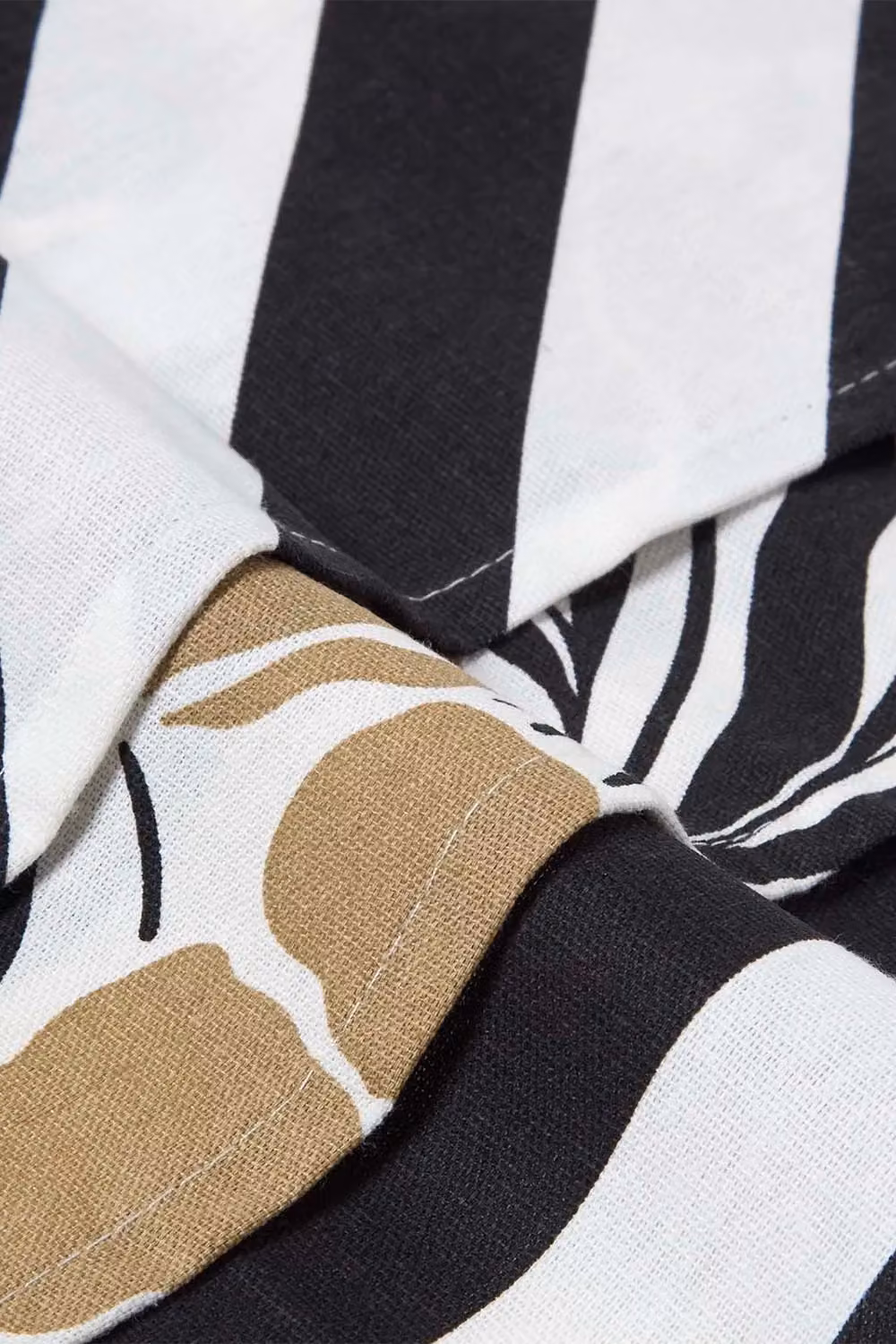 Homescapes Set of 3 Striped Cotton Tea Towels in Black and White, W/H: 45 x 65 cm – 2