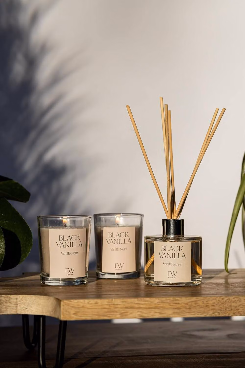Marco Paul Black Vanilla Scented Candle and Reed Diffuser Set in Black and Beige – 2