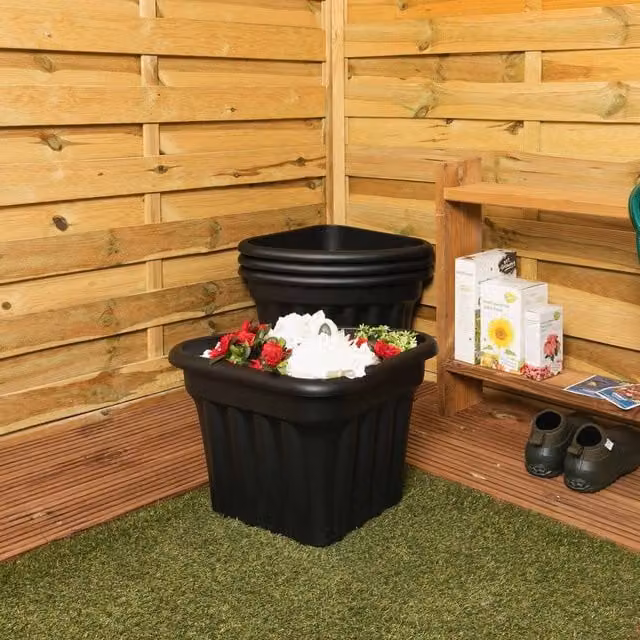 Wham Vista Corner Plastic Planter, Black, W/D/H: 40 x 40 x 4 cm