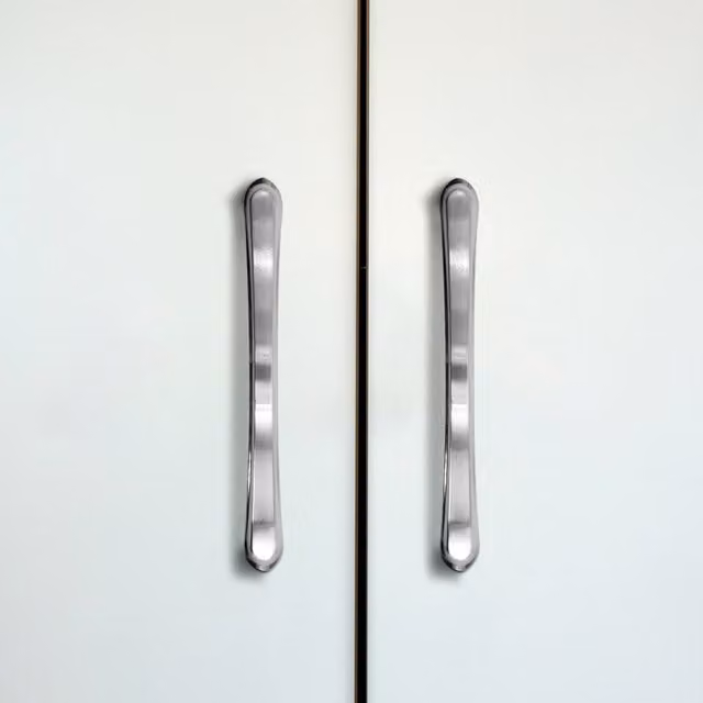 Darphe Pack of 2 Luxury Minimalist Polished Silver Bar Furniture Handles with 96mm Fixing Centres