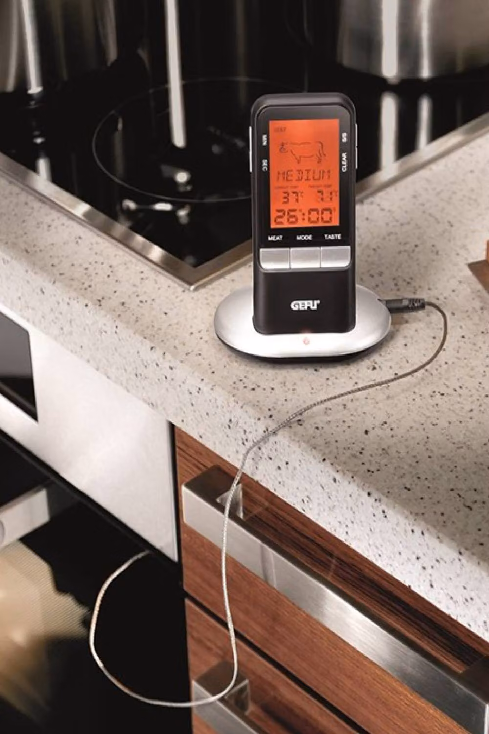 Gefu HÄNDI Stainless Steel Digital Cooking Thermometer in Black – 4