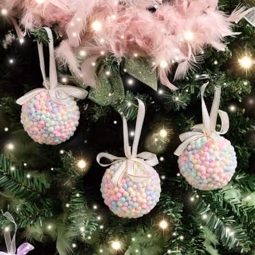 Melody Maison Set of 3 Multicoloured Pastel Bead Christmas Baubles in Pink, Diameter: 8 cm – 1
