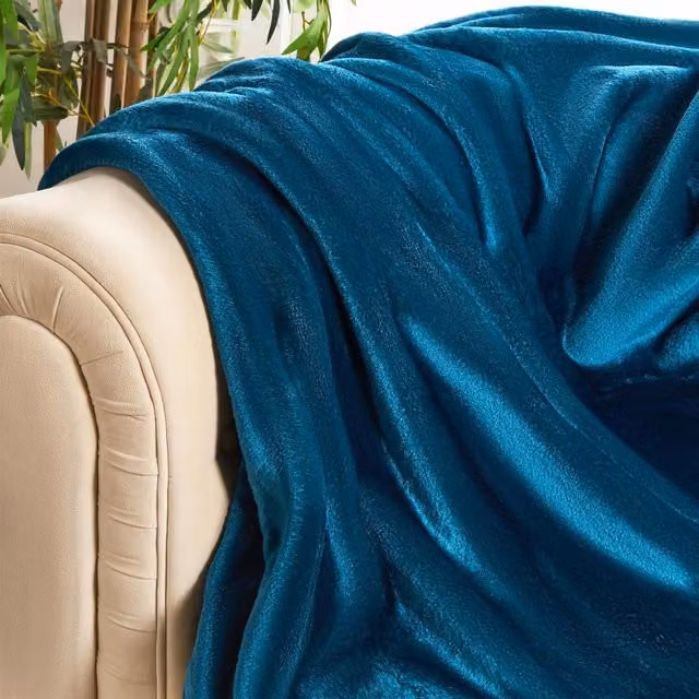 OHS Fluffy Faux Fur Mink Throw in Teal Blue