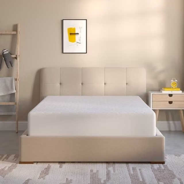 Eve Ultimate Mattress Protector in White, Small Double, W/D/H: 120 x 200 cm