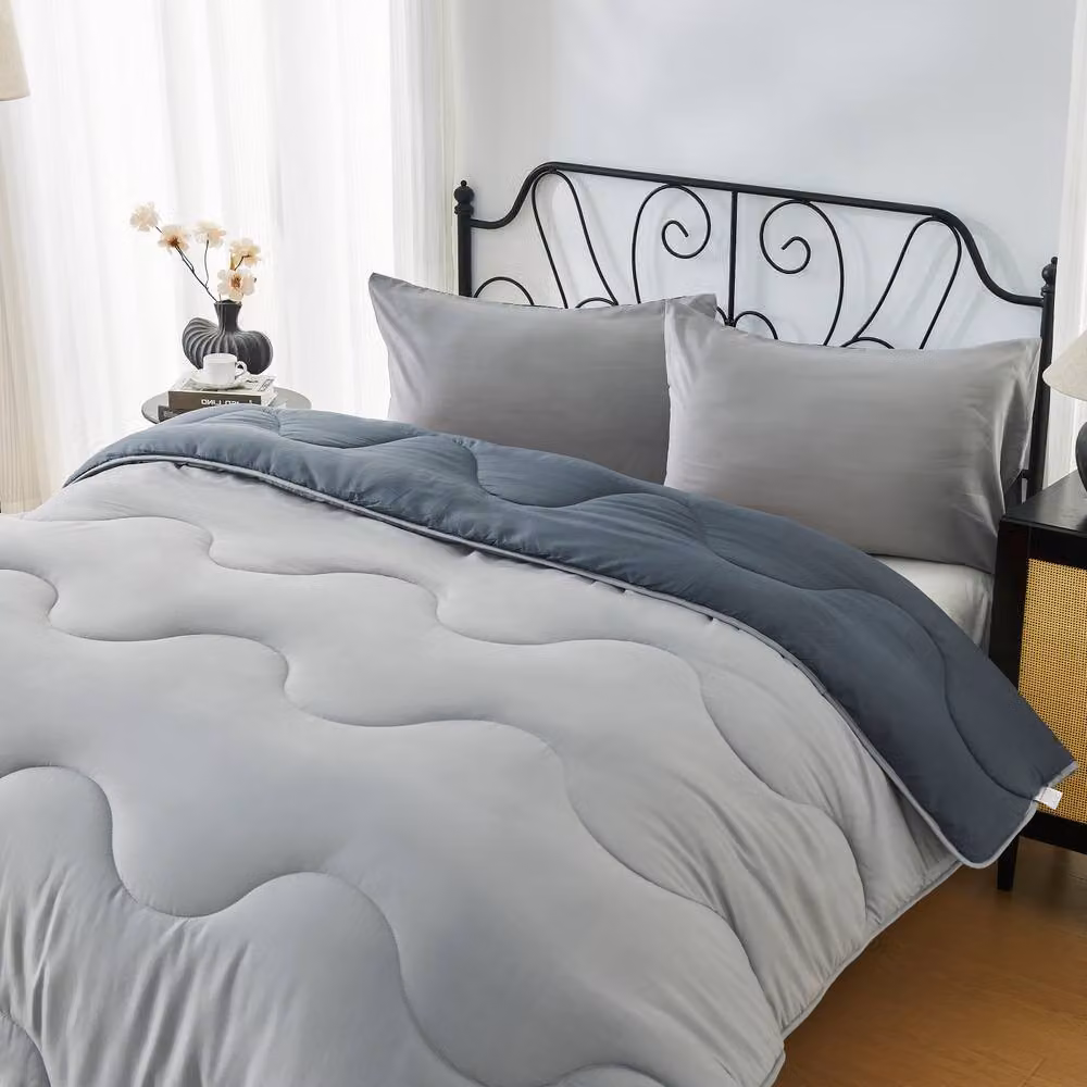 Gaveno Cavailia King Size Coverless Microfibre Duvet with Pillowcases, 10.5 Tog, Grey/Anthracite, W: 230 cm x L: 230 cm – 2