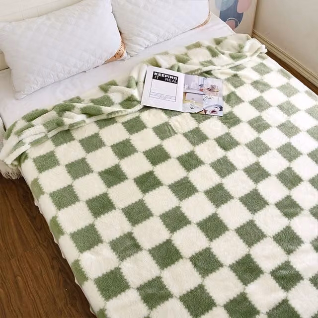 Livingandhome Reversible Checked Throw Blanket in Green, White and Pink, W: 200 cm, D: 150 cm