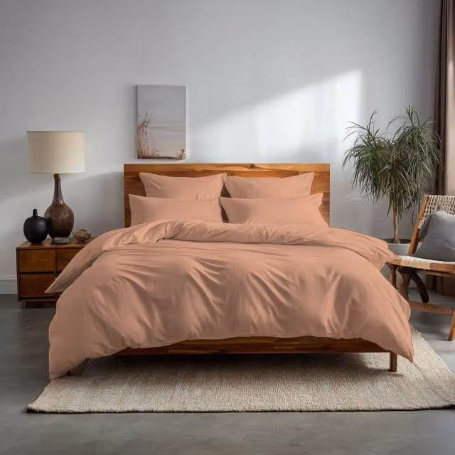 Home Sweet Home UK Plain Dyed Polycotton Duvet Cover and Pillowcase Set in Peach, Super King Size – 1
