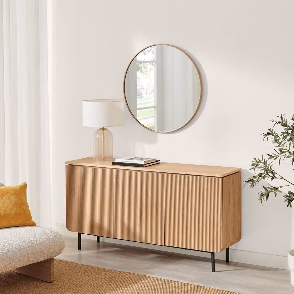 FurnitureboxUK Penrose 3 Door Large Oak Wood Sideboard in Light Brown – 1