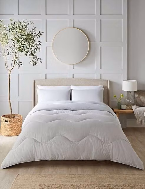 Nightlark Seersucker 10.5 Tog Coverless Microfibre Duvet Set in Light Grey