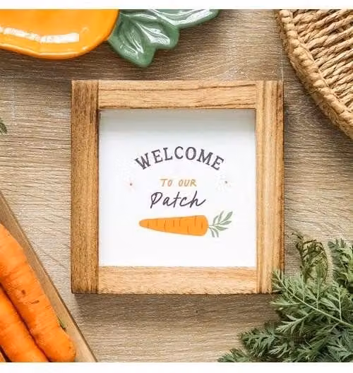 KDMD Welcome to Our Patch Wooden Frame Sign in White