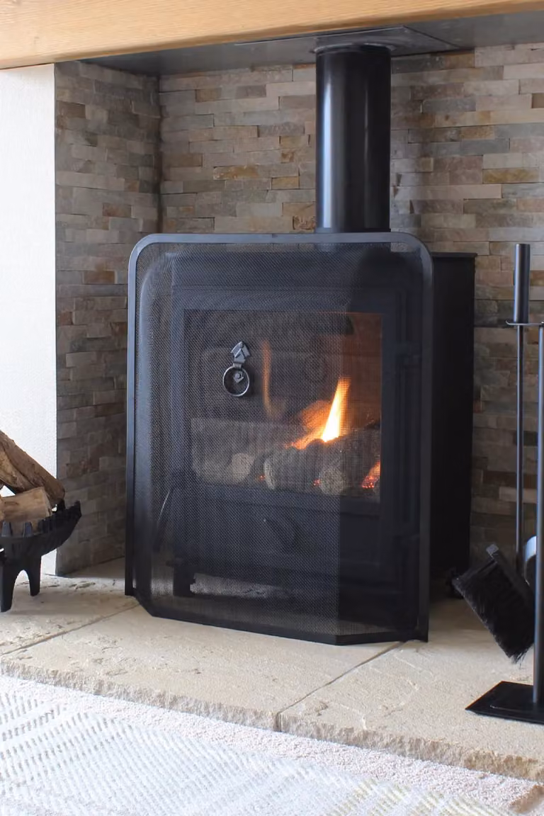 JVL Quantock Spark Fire Guard Surround Screen in Black W: 61.0 cm, H: 54.0 cm