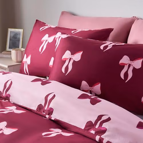 OHS King Size Reversible Microfibre Bow Printed Duvet Cover and Pillowcase Set in Burgundy and Pink, W/D/H: 230 x 220 x 180 cm – 6