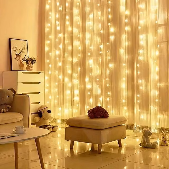 ExtraStar Solar LED Outdoor Garden Curtain Lights in Cool White