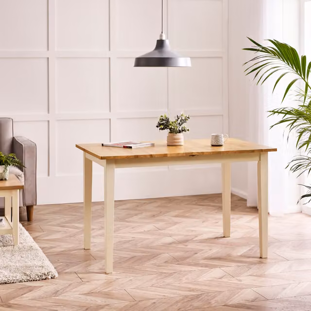 FurnitureboxUK Salcombe Extending Rectangular Wooden Dining Table and 2 Whitby Dining Chairs in Cream