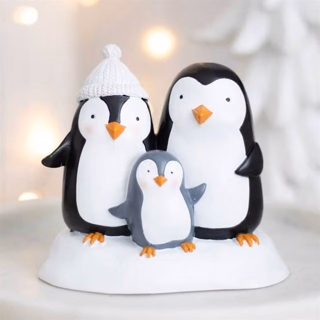 Uniqueful Multicolour Penguin Family Resin Tabletop Ornament