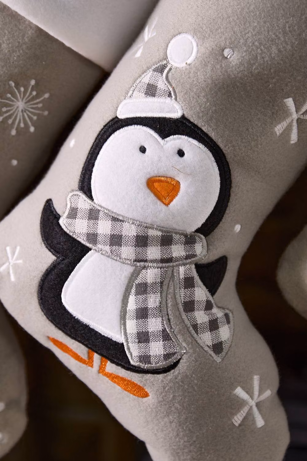 Dibor Luxury Grey Penguin Christmas Gift Bag and Stocking, Medium – 2
