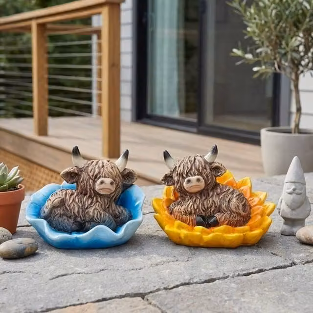 Garden Greatness Duo Highland Cow Flower Bed Ornament, Multicolour, 2 Pack