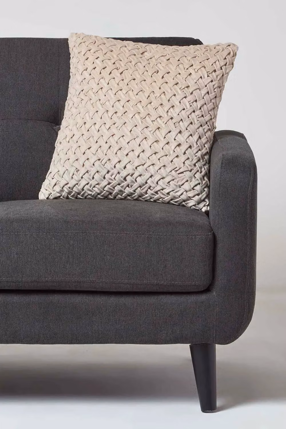 Homescapes Sofia Square Velvet Cushion in Beige, W/D/H: 45 x 45 x 45 cm – 2