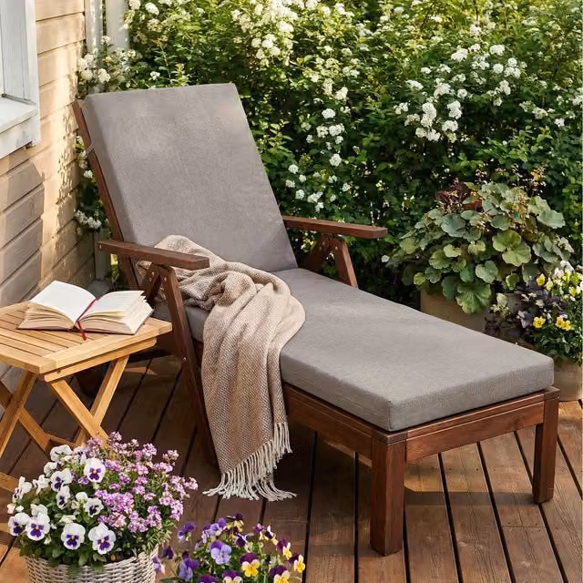 Livingandhome Grey Outdoor Sun Lounge Cushion with Weatherproof Polyester Fabric and Foam Filling