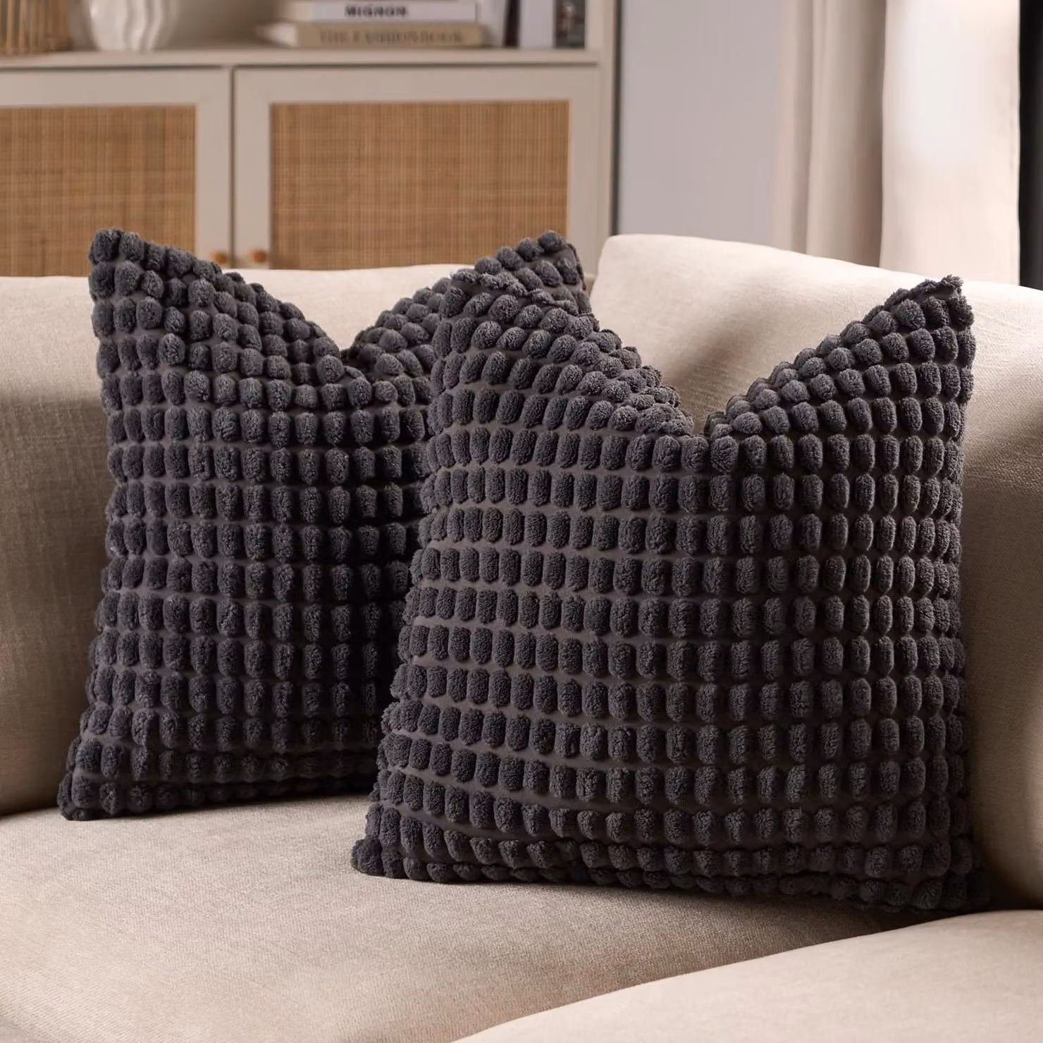 OHS 2 Pack Bobble Cushion Covers in Grey, W/D/H: 45 x 45 x 45 cm – 2