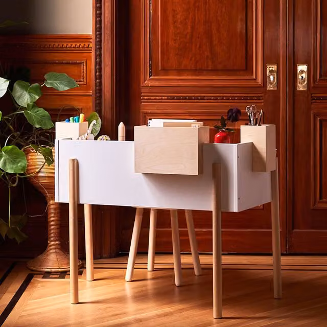 Oeuf NYC Brooklyn Height Adjustable Desk in White and Birch, W: 110 cm, D: 63.5 cm, H: 63.5-81 cm – 1