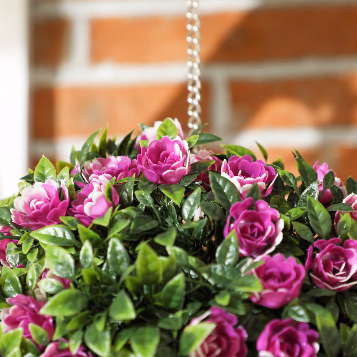 HOMCOM Set of 2 Purple Artificial Rose Topiary Balls, UV-Protected Round Floral Decor, Diameter: 28 cm – 5