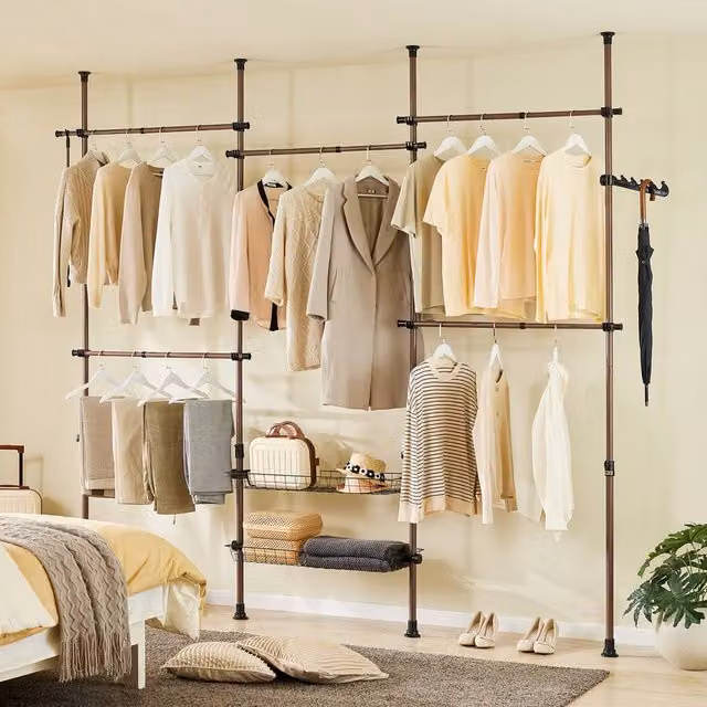SoBuy Adjustable Metal Floor Coat Rack and Clothes Rail in Brown – 1