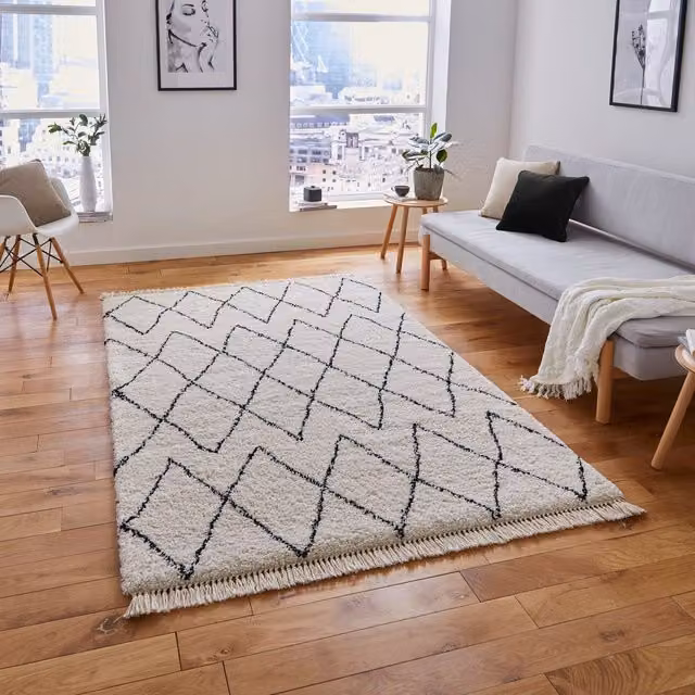 Terrys Boho Shaggy Rectangular Rug in White and Black, W: 80 cm, L: 150 cm